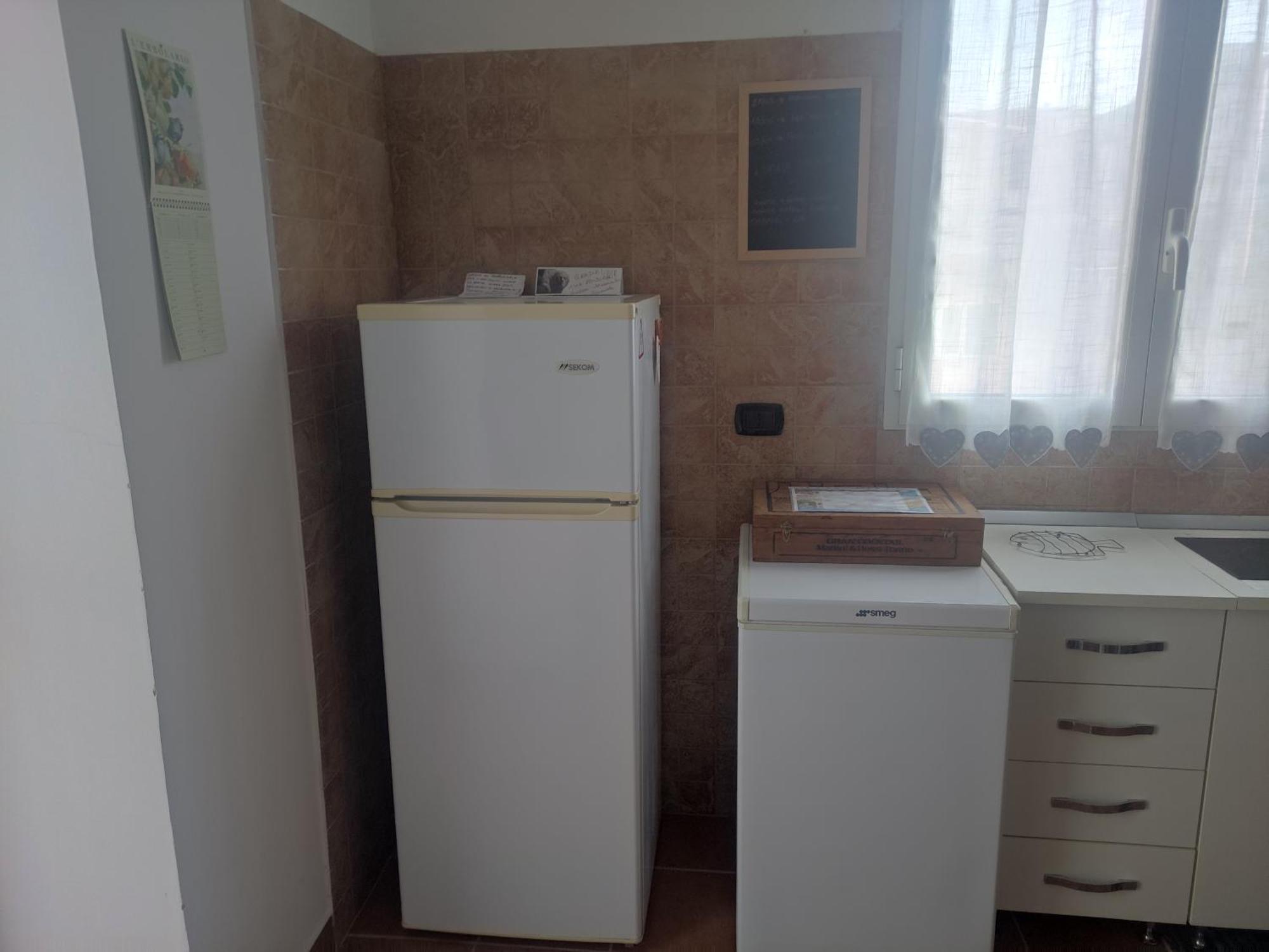 Vacanzella Casa Vacanza Appartamento In Centro Con Terrazzo เนเปิลส์ ภายนอก รูปภาพ